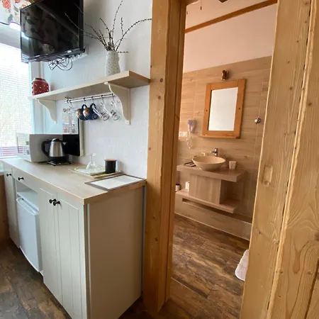 Gasthuis Moravienka 3*