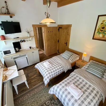 Moravienka Gasthuis Tatranská Lomnica